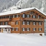 Omeshorn Anno 1593 Apartmán *