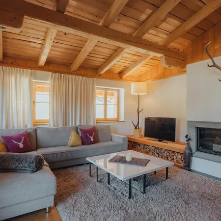Apartment Omeshorn Anno 1593 Lech am Arlberg